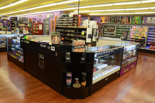 Tobacco Shop «Smoke Token», reviews and photos, 409 Harding Pl, Nashville, TN 37211, USA