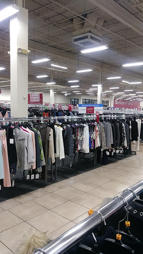 Clothing Store «Burlington Coat Factory», reviews and photos, 287 Washington St, Attleboro, MA 02703, USA