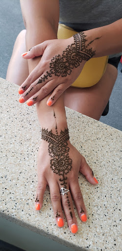 Tattoo Shop «Perfect Henna Tattoos», reviews and photos, 1961 Chain Bridge Rd, McLean, VA 22102, USA