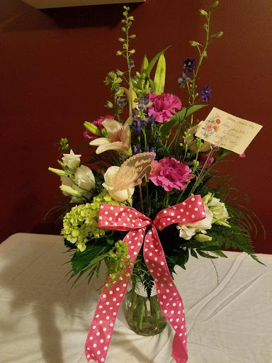 Hayes Flowers, 251 E Main St, Bath, PA 18014, USA, 
