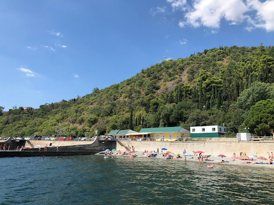 Beregovoy beach