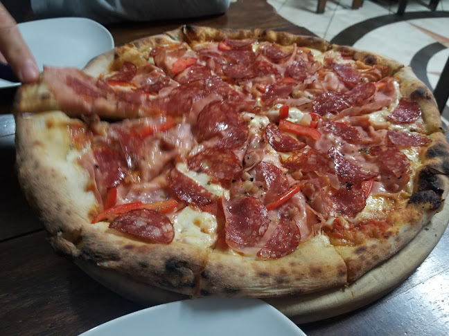 Opiniones de Bassano Pizzeria a La Leña en Huanchaco - Pizzeria