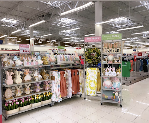 Clothing Store «Burlington Coat Factory», reviews and photos, 955 W Brandon Blvd, Brandon, FL 33511, USA