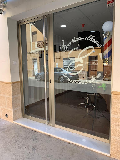 Escribano D'homens en L'Alcúdia, Valencia