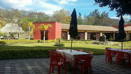 Las Brasas Restaurante Familiar - Carretera a Guelatao 400, Tlalixtac de Cabrera, Oax Entre, La Siempre Viva, San Antonio, 68270 Oaxaca de Juárez, Oax., Mexico