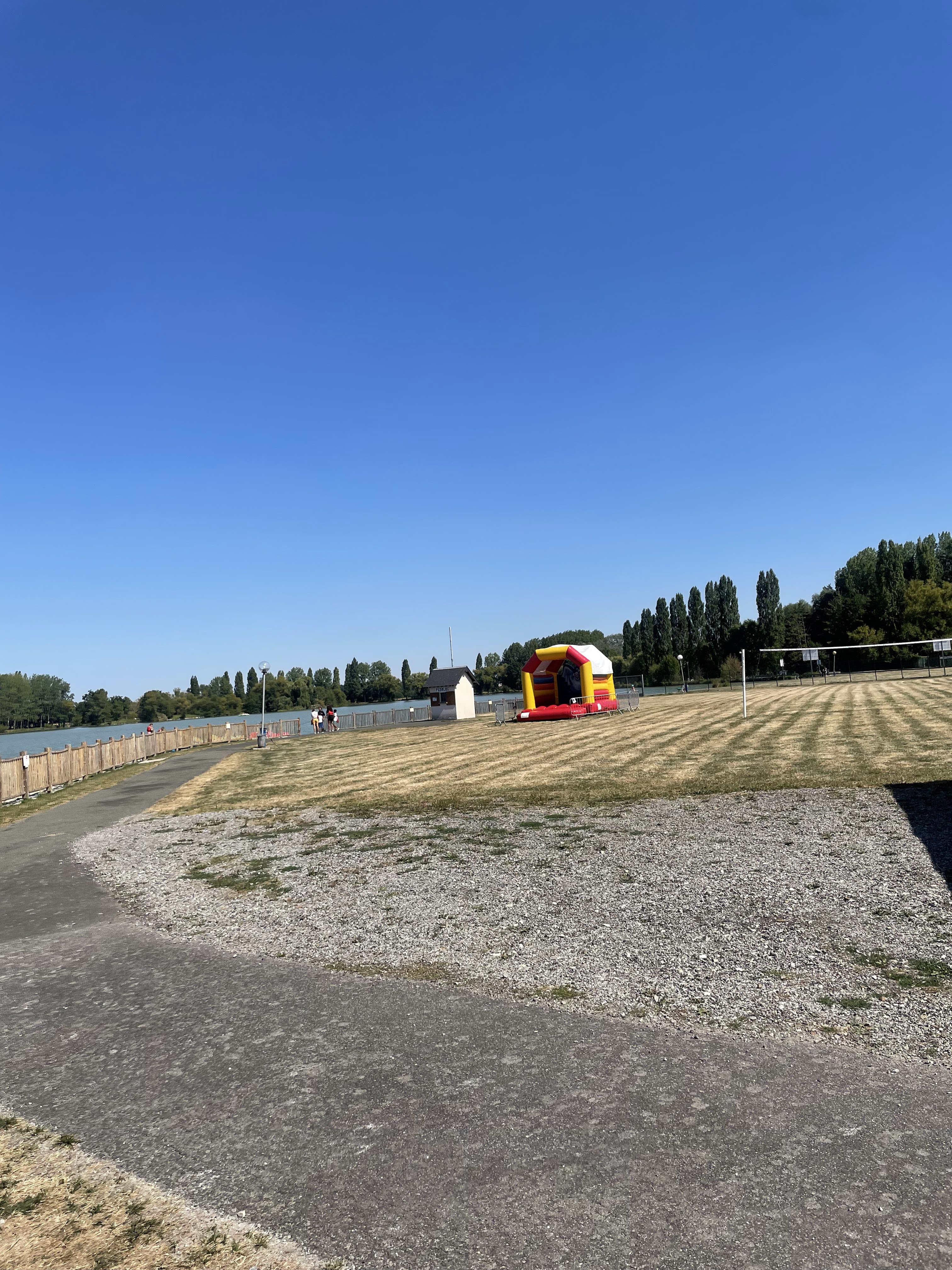 Photo n° 1 de l'avis de Eviane. fait le 10/08/2022 à 16:34