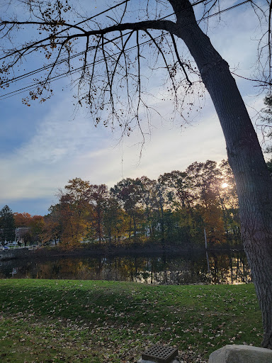 Memorial Park «Governor John Notte Memorial Park», reviews and photos, 1801 Douglas Ave, North Providence, RI 02904, USA