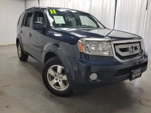 Used Car Dealer «Royal Auto Chicago», reviews and photos, 3443 N Pulaski Rd, Chicago, IL 60641, USA