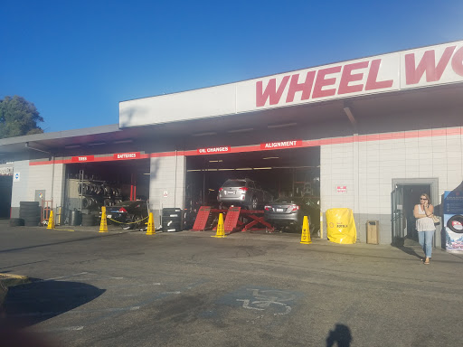 Tire Shop «Wheel Works», reviews and photos, 350 Kiely Blvd, San Jose, CA 95129, USA