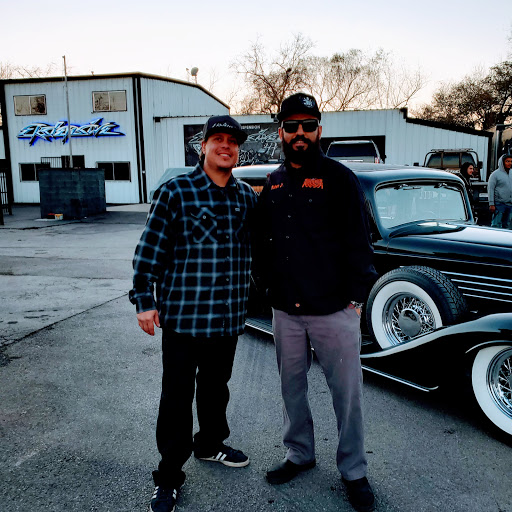 Auto Body Shop «3R Automotive & Collision Specialist», reviews and photos, 744 Goodson Loop, Pinehurst, TX 77362, USA