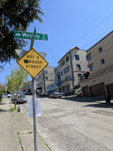 Laundromat «Lake Merritt Laundromat», reviews and photos, 500 Wesley Ave, Oakland, CA 94606, USA