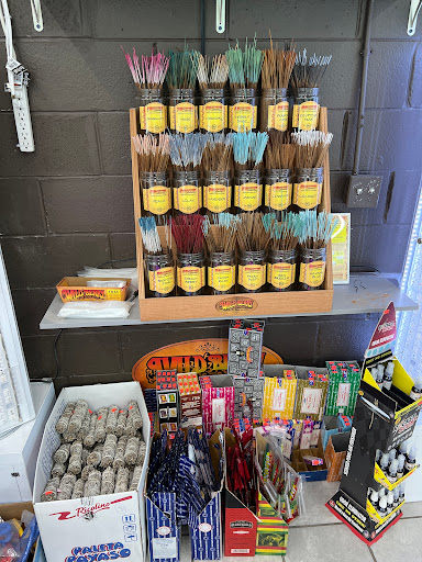 Vaporizer Store «27 Vape & Smoke», reviews and photos, 5268 S 27th St, Milwaukee, WI 53221, USA