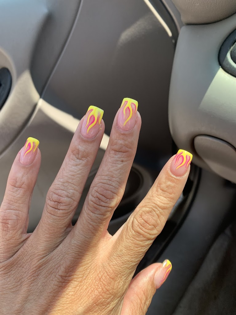 Kitty Nails & Spa Hanover, PA 17331 Services and Reviews
