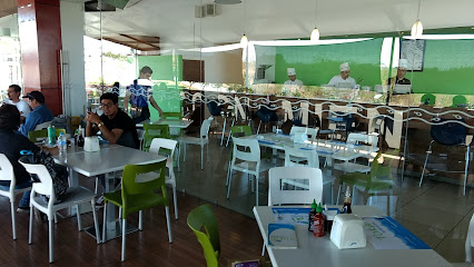 Tokai Sushi Bar Tepatitlán - Plaza Punto, Cto. Interior S S Juan Pablo II 325, La Gloria, 47670 Tepatitlán de Morelos, Jal., Mexico