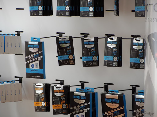 Cell Phone Store «GoWireless Verizon Authorized Retailer», reviews and photos, 525 N Main St #260, Milford, MI 48381, USA