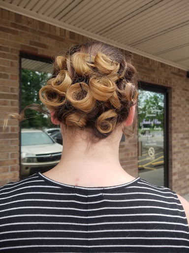 Beauty Salon «Touch of Class», reviews and photos, 403 S Gardner St, Scottsburg, IN 47170, USA