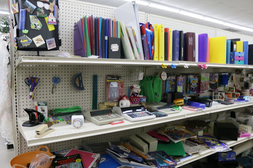 Thrift Store «St. Vincent de Paul Thrift Store and Donation Center», reviews and photos, 1065 Reading Rd, Mason, OH 45040, USA