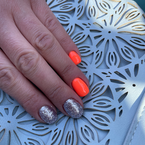 Hair Salon «The Red Scarlet Salon», reviews and photos, 717 E Washington St, Orlando, FL 32801, USA