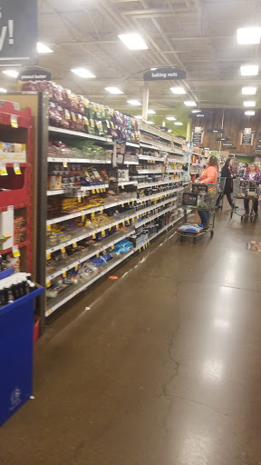 Grocery Store «Fred Meyer», reviews and photos, 2500 Santiam Hwy SE, Albany, OR 97322, USA