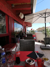Atmosphère du Restaurant Le Resto du Paty / Les Maisons du Paty (Gîtes) à Arles - n°10