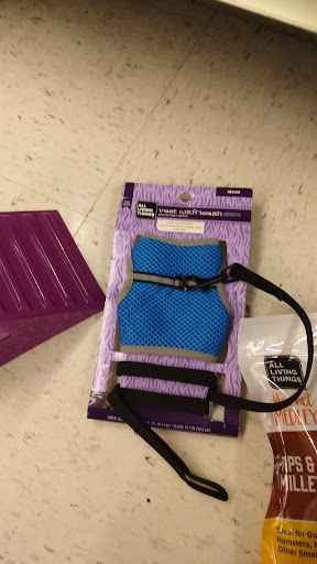 Pet Supply Store «PetSmart», reviews and photos, 430 NW Eastman Pkwy, Gresham, OR 97030, USA