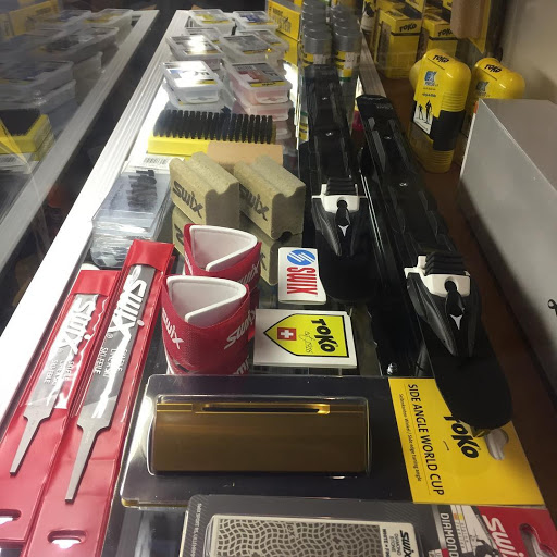 Bicycle Store «Malletts Bay Bicycle and Ski», reviews and photos, 794 W Lakeshore Dr, Colchester, VT 05446, USA