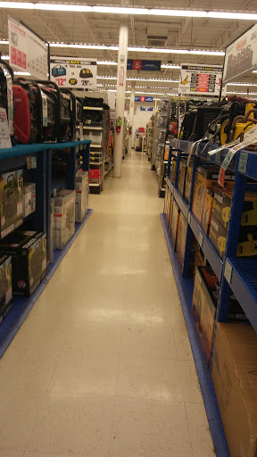 Hardware Store «Harbor Freight Tools», reviews and photos, 34600 Warren Rd, Westland, MI 48185, USA