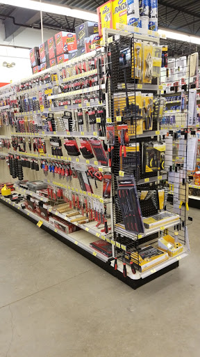 Auto Parts Store «Advance Auto Parts», reviews and photos, 490 I-35BL, New Braunfels, TX 78130, USA