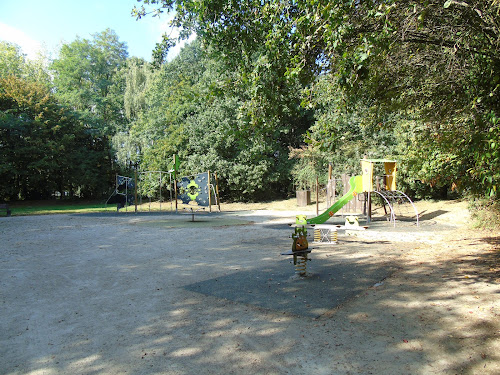 Le Pavail , Parc De Bréal Sous Montfort à Bréal-sous-Montfort
