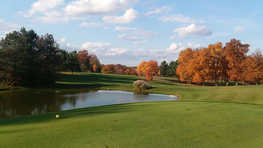 Golf Course «Fox Den Golf Course», reviews and photos, 2770 Call Rd, Stow, OH 44224, USA