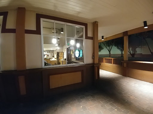 Coffee Shop «Starbucks», reviews and photos, 326 5th St, Eureka, CA 95501, USA
