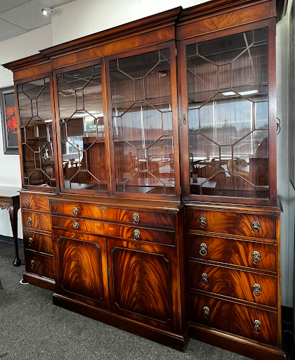 Used Office Furniture Store «Plano Used Office Furniture», reviews and photos, 902 K Ave, Plano, TX 75074, USA