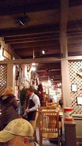 American Restaurant «Cracker Barrel Old Country Store», reviews and photos, 380 N Jacob Dr, Bloomington, IN 47404, USA