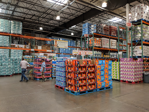 Warehouse store «Costco Wholesale», reviews and photos, 7850 SW Dartmouth St, Tigard, OR 97223, USA