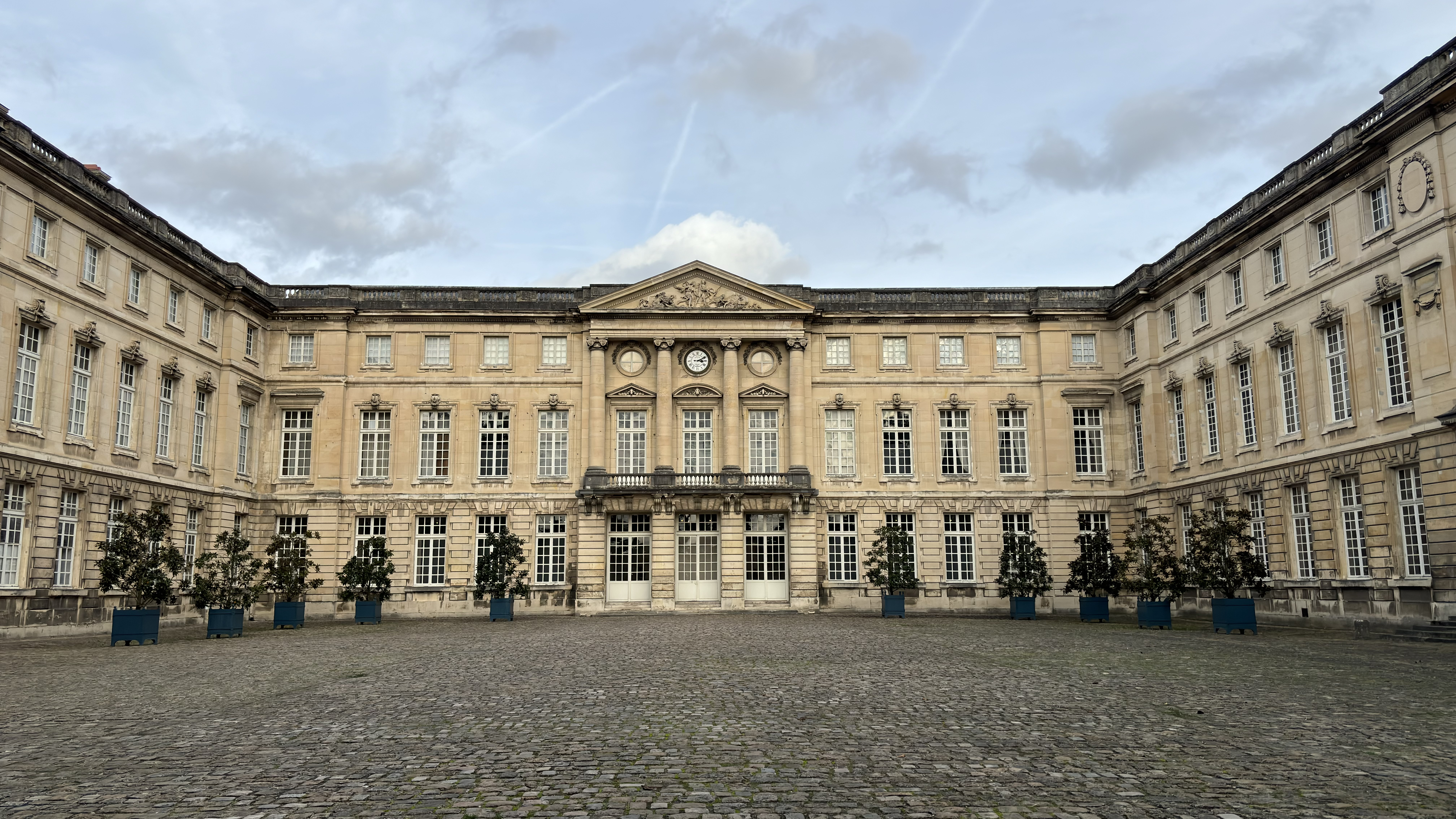Photo n° 21 de l'avis de Moz. fait le 11/10/2023 à 10:23