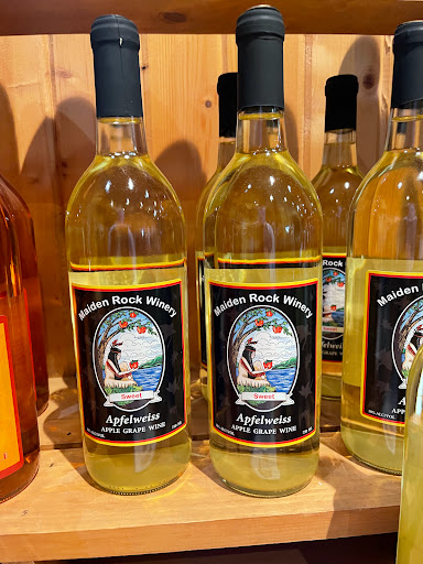 Winery «Maiden Rock Winery & Cidery», reviews and photos, W12266 King Ln, Stockholm, WI 54769, USA