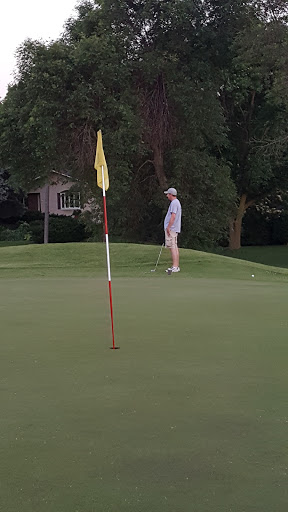 Golf Course «Mendota Heights Par 3 Golf Crs», reviews and photos, 1695 Dodd Rd, Mendota Heights, MN 55118, USA