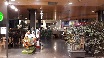 Cora Cafeteria à Livry-Gargan