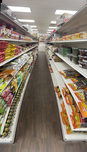 Grocery Store «Shalimar Grocery», reviews and photos, 332 S Green Bay Rd, Waukegan, IL 60085, USA