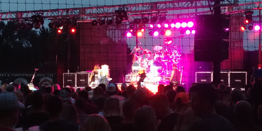 Stadium «Veterans Memorial Stadium», reviews and photos, 950 Rockford Rd SW, Cedar Rapids, IA 52404, USA