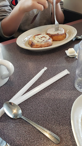 Wine Store «International House of Wine & Cheese», reviews and photos, 11302 US-12, Richmond, IL 60071, USA