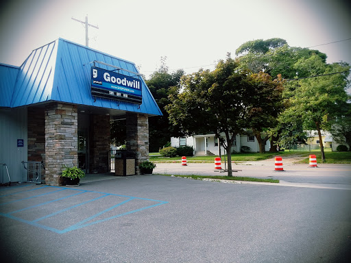 Thrift Store «Charlevoix Goodwill Store and Donation Center», reviews and photos