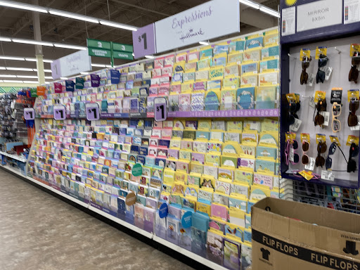 Dollar Store «Dollar Tree», reviews and photos, 1700 Sullivan Trail #1a, Easton, PA 18040, USA