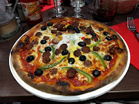Pizza du Restaurant Au Parc Fleuri à L'Isle-Adam - n°15