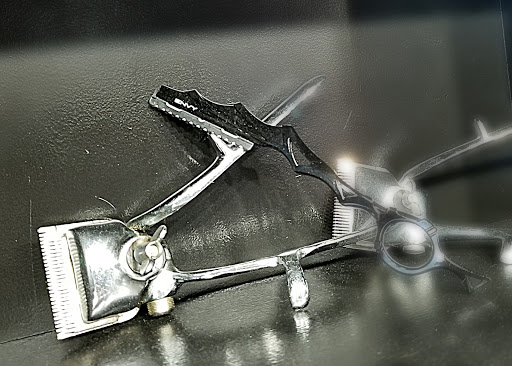 Barber Shop «West Barber Shop», reviews and photos, 1961 Howell Mill Rd NW, Atlanta, GA 30318, USA