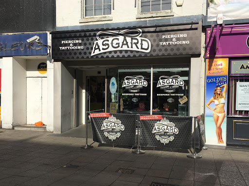 Tattoo shops in Southampton