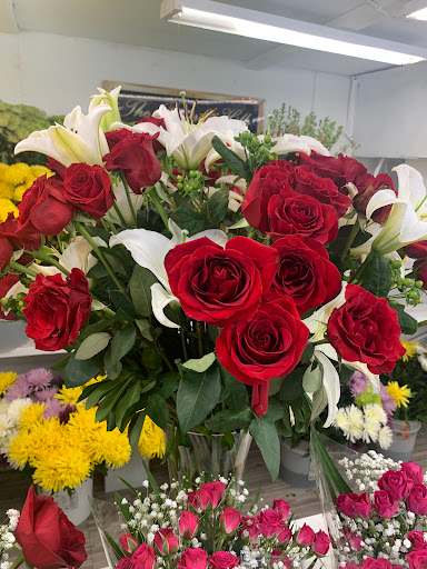 Wholesale Florist «800RoseBig Wholesale Wedding Florist Orange County», reviews and photos, 3849 Birch St, Newport Beach, CA 92660, USA