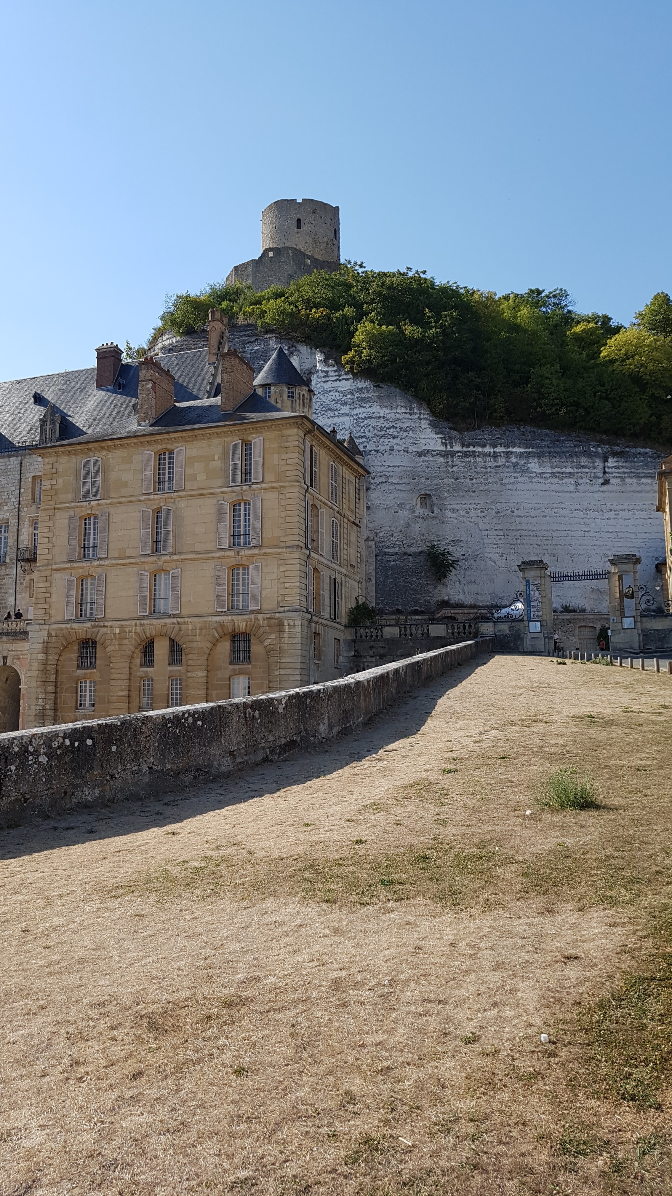 Photo n° 5 de l'avis de Jean.h fait le 09/08/2020 à 21:25