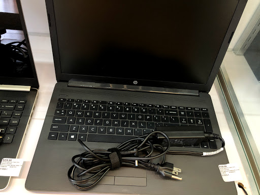 Pawn Shop «Ace Buyers Downtown», reviews and photos, 1235 Willamette St, Eugene, OR 97401, USA