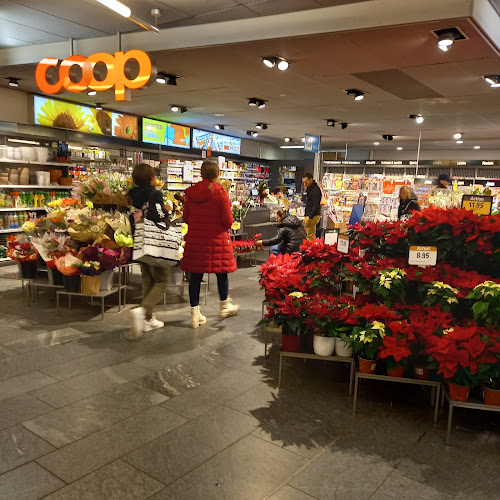 Rezensionen über Coop in Genf - Supermarkt